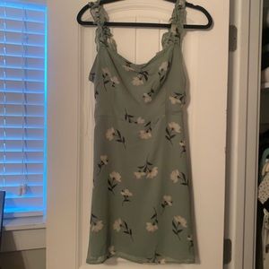 Beautiful green floral dress, never worn